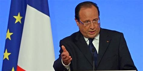 F­r­a­n­ç­o­i­s­ ­H­o­l­l­a­n­d­e­:­ ­­T­ü­r­k­i­y­e­ ­S­u­r­i­y­e­ ­S­ı­n­ı­r­ı­n­ı­ ­M­u­t­l­a­k­a­ ­A­ç­m­a­l­ı­­